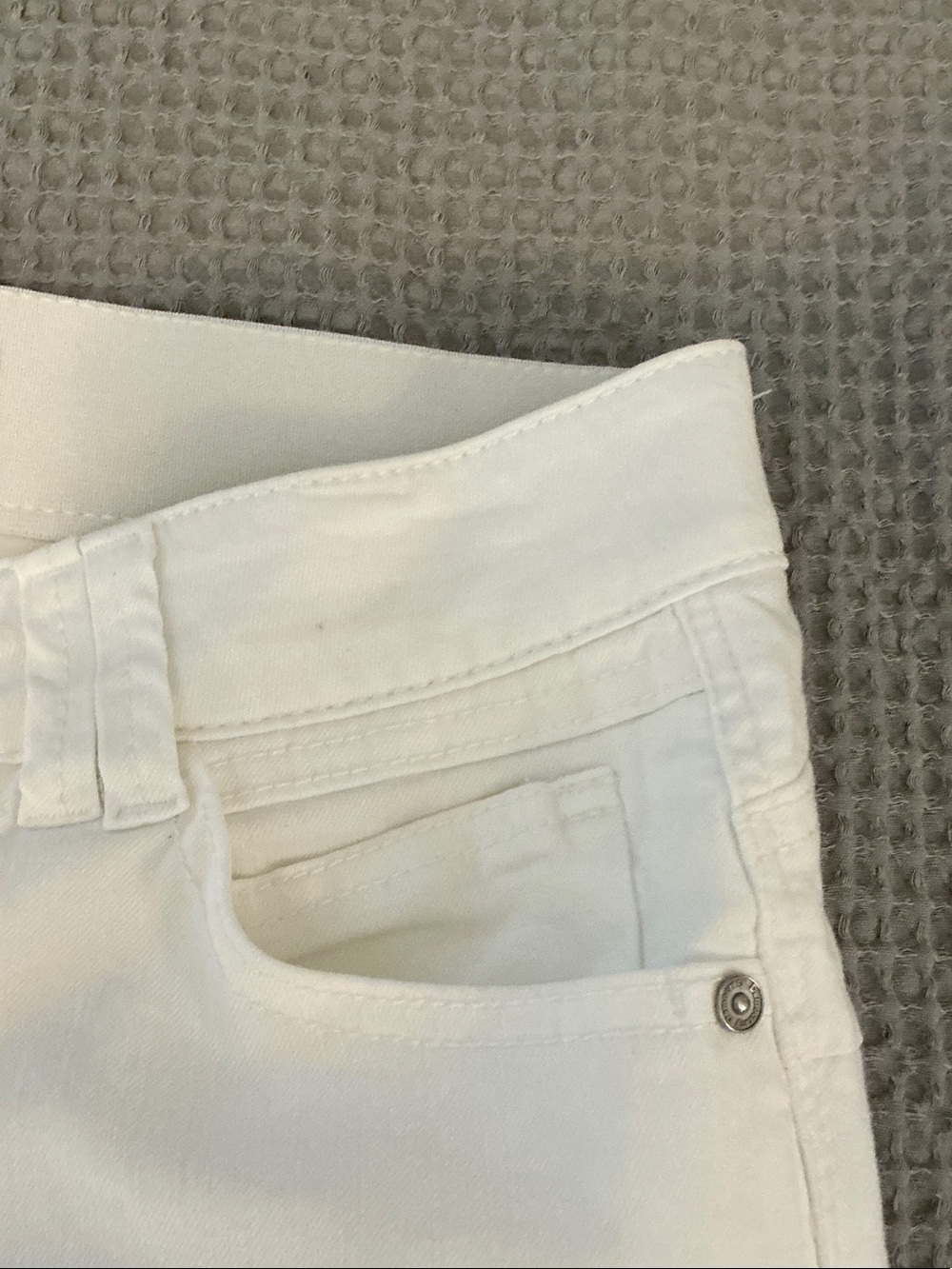 Democracy White Skinny Jeans size 4 - Picture 5 of 12